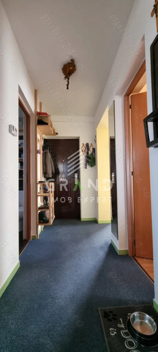 Apartament in vila | 2 camere | Decomandat | Parcare | Curte | Bulgaria/Ira