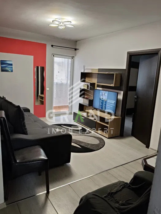 Apartament de vanzare | 2 camere | Balcon inchis | Parcare | Floresti/Stejarului