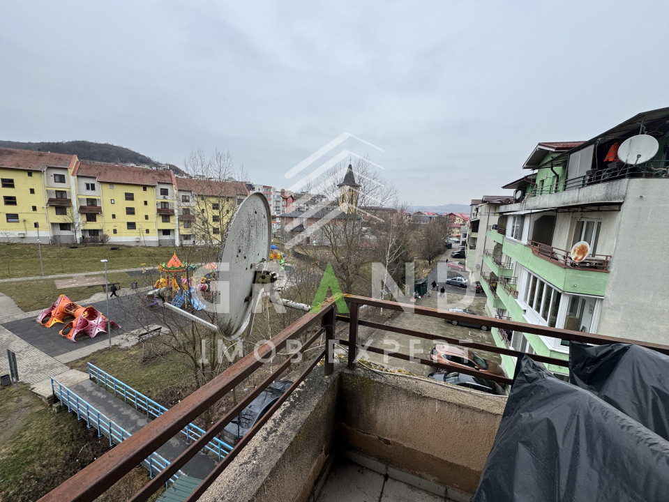 Apartament 2 camere | balcon | parcare | Florești–Stejarului/Eroilor