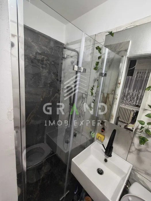 Garsoniera renovata | Izolata | 11 mp | Parter | Cartier Gheorgheni