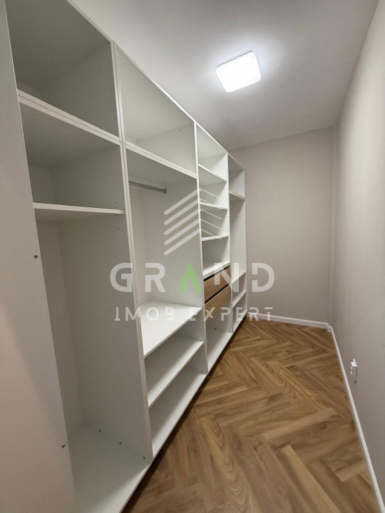 Apartament Nou | Ultrafinisat | 3 Camere | Parcare | Balcon | Floresti