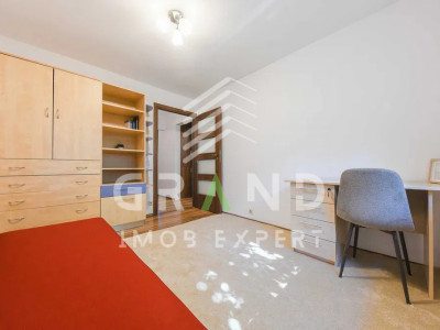 Apartament 4 camere | 2 Balcoane | 2 Bai | Etaj 3 | Parcare | Gheorgheni