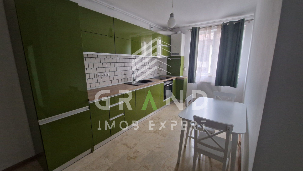 Ap 2 camere decomandat | PARCARE SUBTERANA | VIVO MALL/Str. Răzoare