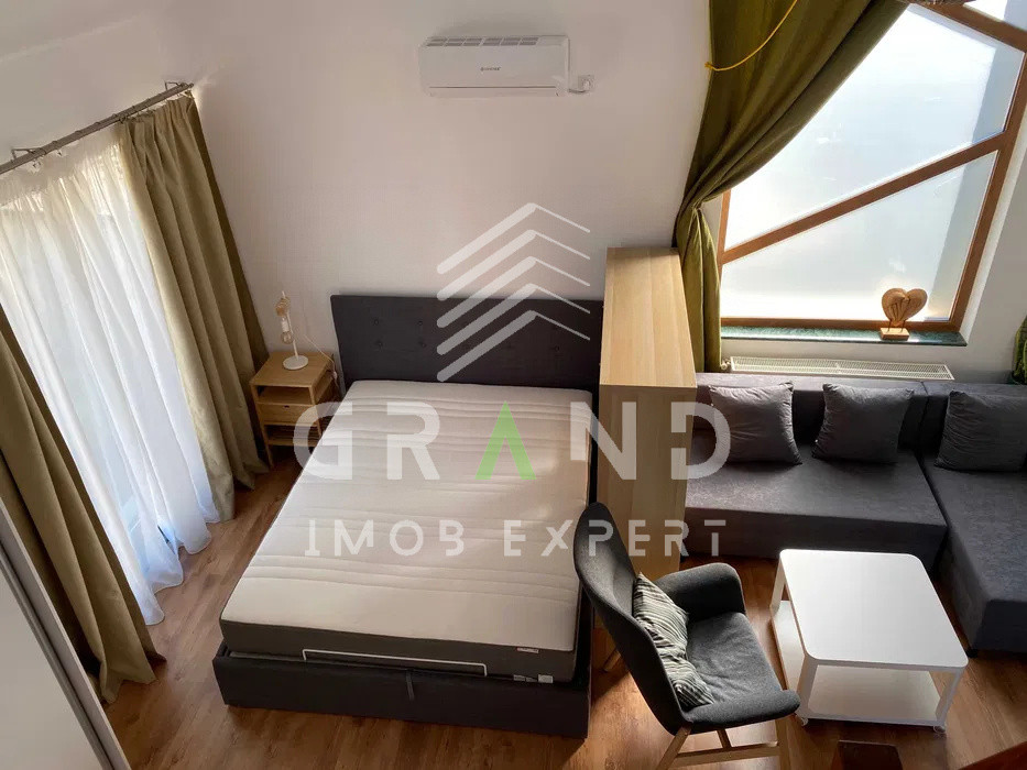 Ap 1 camera la casă | Parcare | 