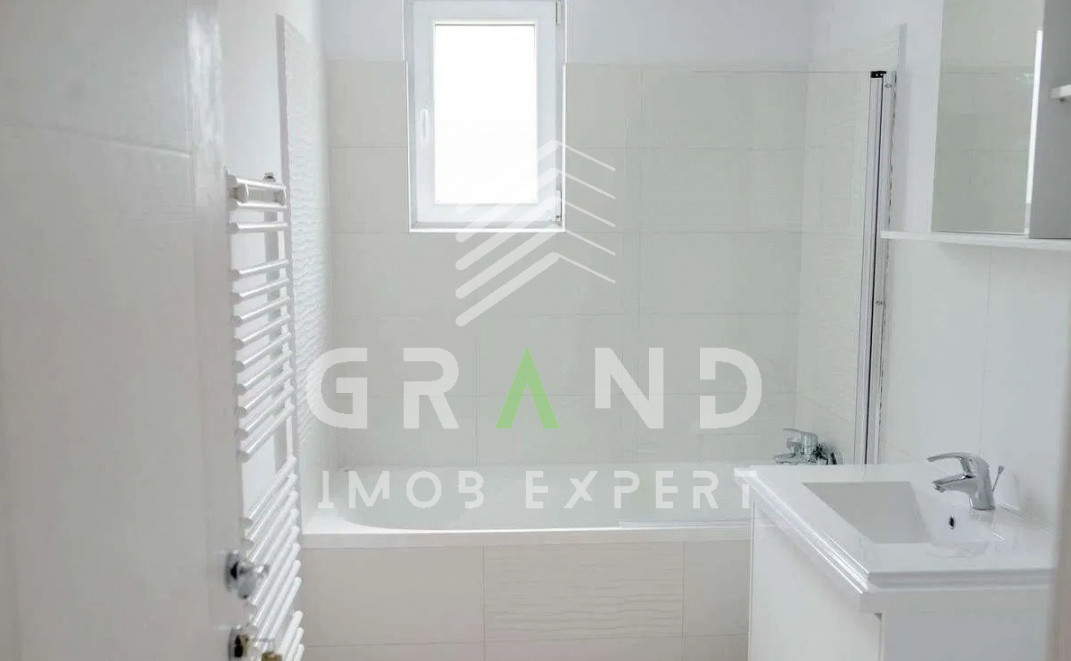 Apartament modern | 2 camere | Parcare | Curte | Manastur