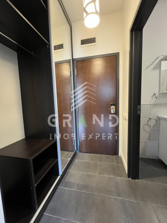 Oportunitate!Garsonieră modernă | AC | Parcare | Piața 1 Mai/Tăbăcărilor