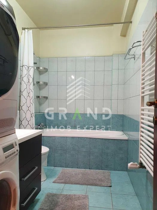 Ap 2 camere,67mp,PARCARE,TERASA,zona Centru/Mihai Viteazu