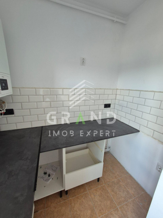 Garsonieră cochetă | proaspăt renovată | Etaj 3/3 | Zona Someșeni-Orăștiei