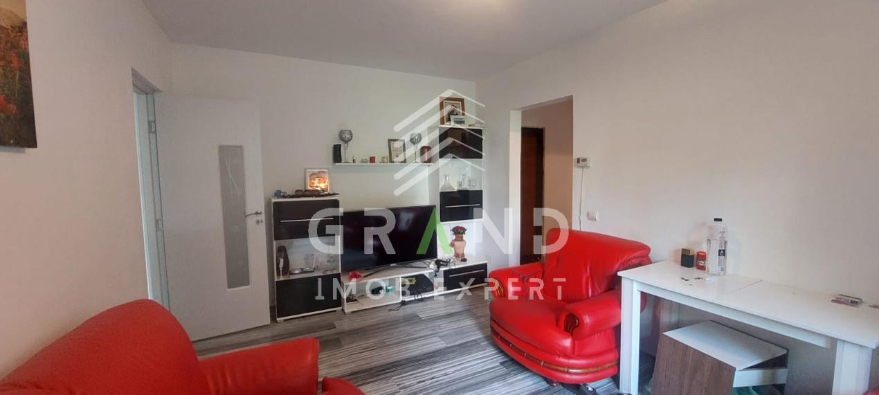 Ap 3 camere | Balcon | Zona Mănăștur / Bucegi