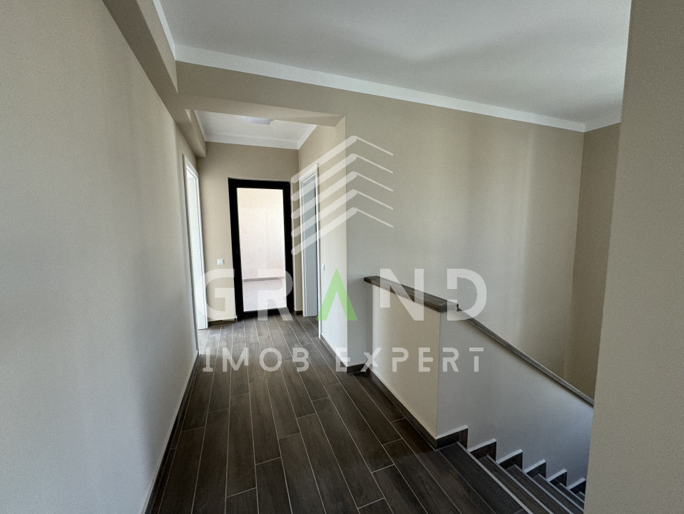 TOTUL NOU!Casa individuala,4 camere,3 BAI,TERASA,GARAJ,zona Dezmir