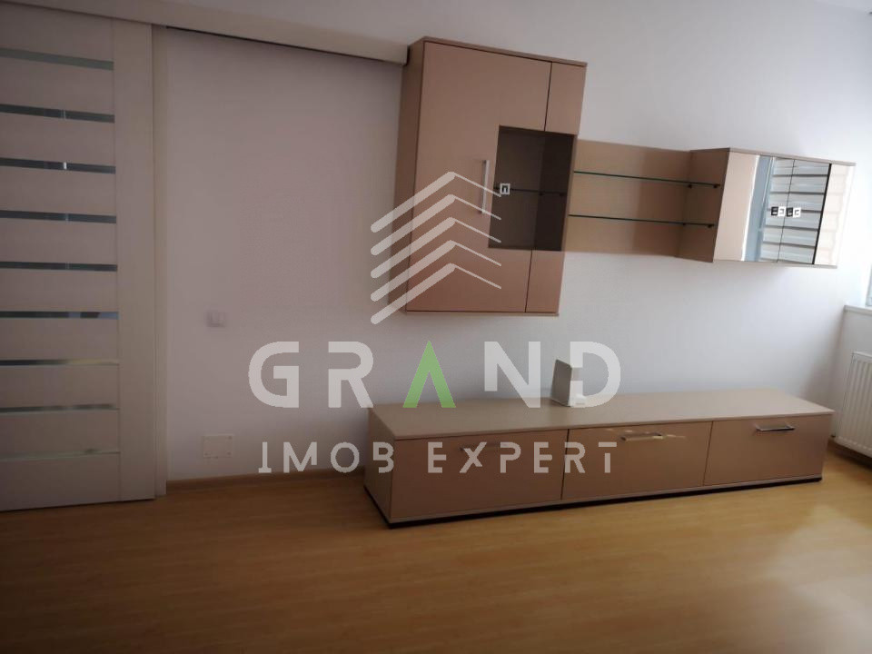 2 camere decomandat | 2 BALCOANE | 8mp | PARCARE | Bună Ziua