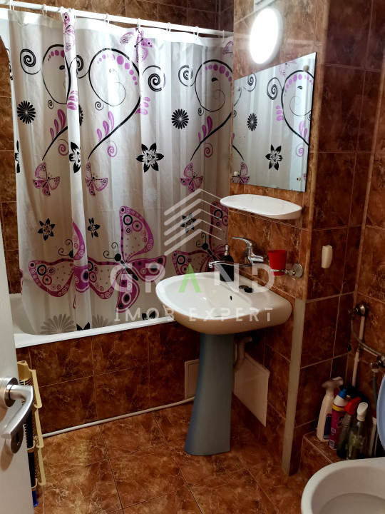 2 CAMERE DECOMANDAT | BALCON | MĂNĂȘTUR / ALEEA BRATEȘ