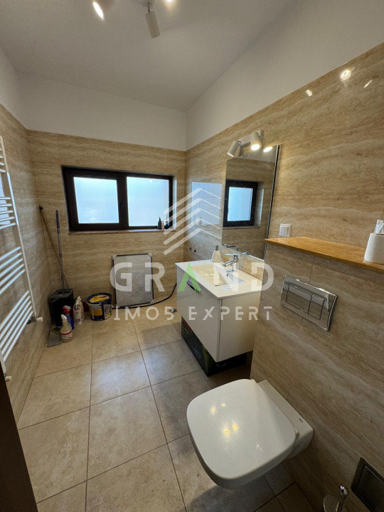 2 camere | Grădină proprie | Parcare | Zonă Bună Ziua–stradă privată