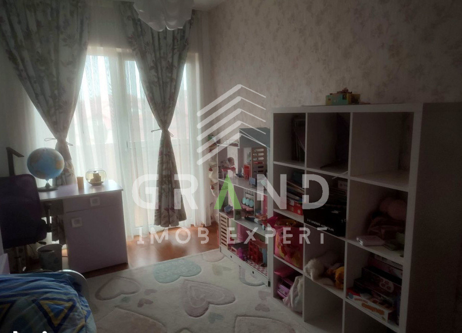 Ap 3 camere | 61 mp | 2 balcoane | 11 mp | parcare | Florești/Florilor