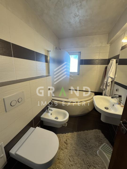 Ap 3 camere | 61 mp | 2 balcoane | 11 mp | parcare | Florești/Florilor