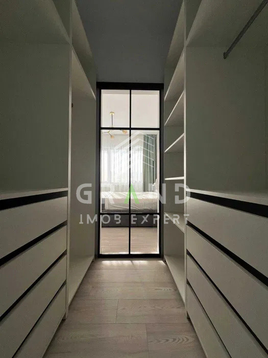 Ocazie! Apartament Ultrafinisat | 3 Camere | Parcare | V.Garboului/Roata Faget