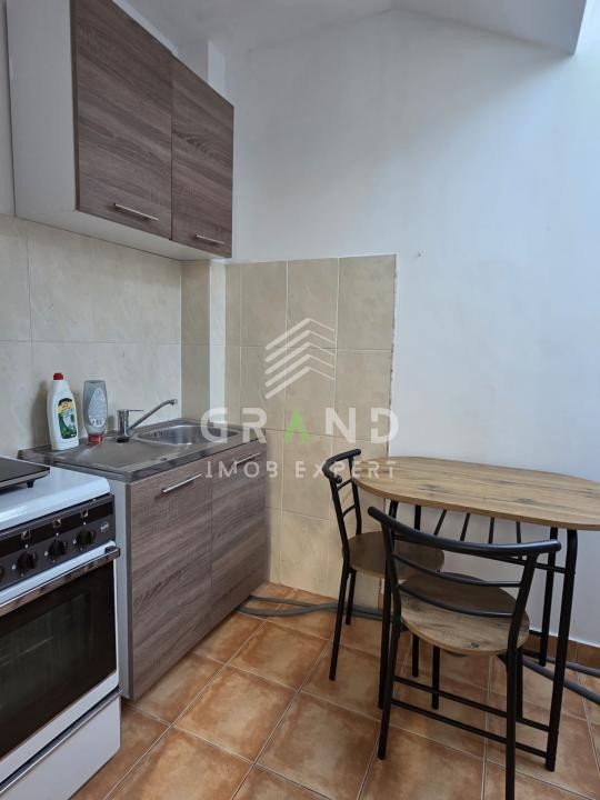 Garsonieră spațioasă | Mărăști/Farmec/Bucuresti | Lift | Disponibilă imediat