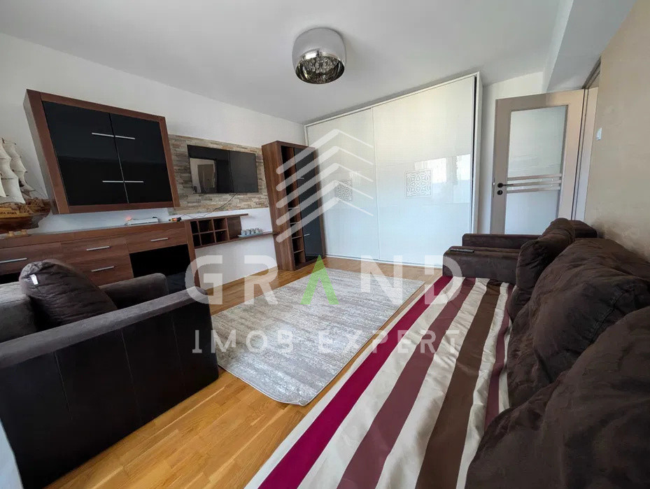 Ap 3 camere | Balcon | Zona Grigorescu–Plaja Grigorescu–Parcul Rozelor