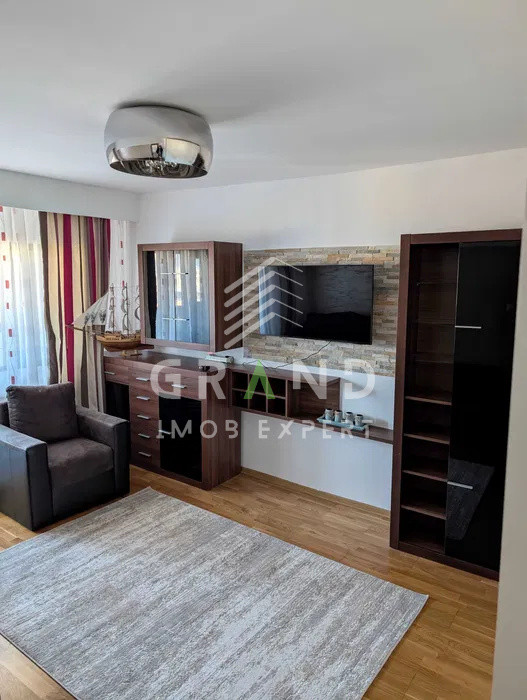 Ap 3 camere | Balcon | Zona Grigorescu–Plaja Grigorescu–Parcul Rozelor