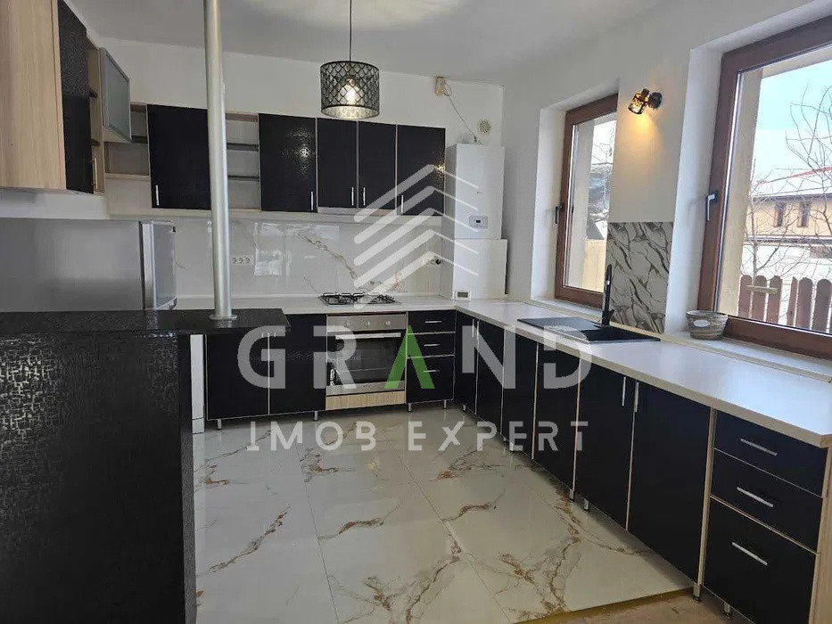 CASĂ INDIVIDUALĂ DE ÎNCHIRIAT | 140 MP | CURTE 350 MP | 4 PARCĂRI | BUNĂ ZIUA