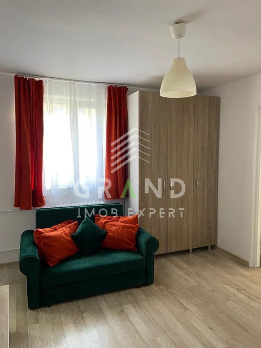 2 camere semidecomandate | Gheorgheni–str.Lăcrămioarelor | Etaj intermediar 