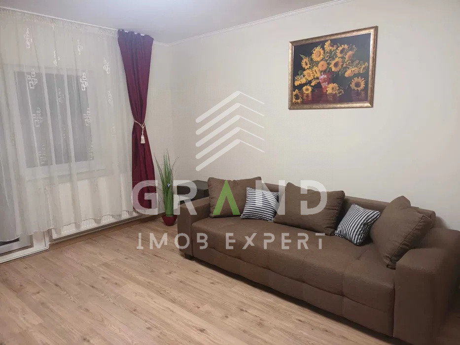 Apartament 1 camera | Balcon spatios | Etaj 5 | Plopilor/Pod Calvaria