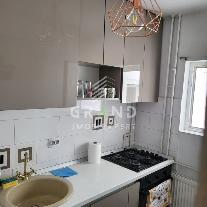 Garsonieră 30 mp | decomandată | modernă | balcon închis | P-ța Cipariu