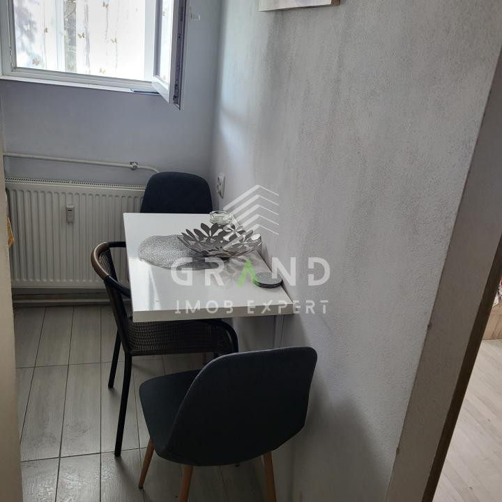 Garsonieră 30 mp | decomandată | modernă | balcon închis | P-ța Cipariu