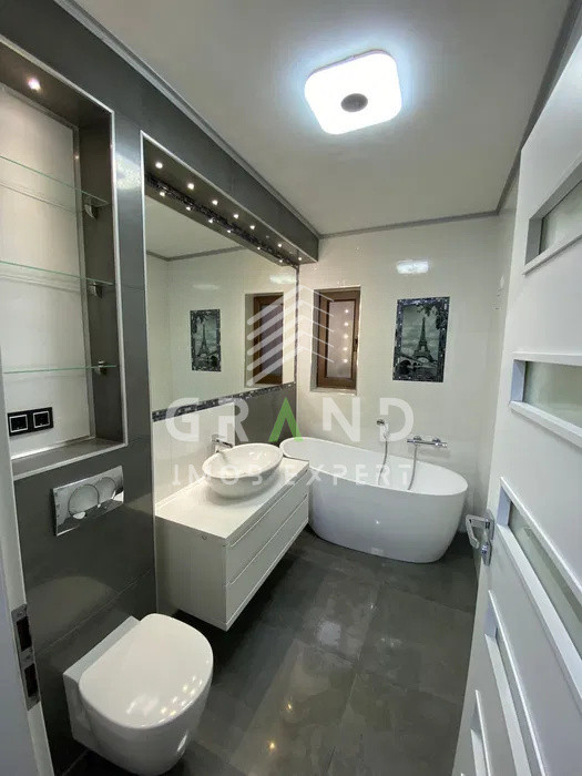 Apartament Modern | 2 Camere | Balcon | Parcare | Floresti/Stejarului