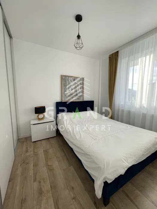 Oportunitate! Apartament 3 Camere | Parcare | Balcon | Floresti/Tineretului