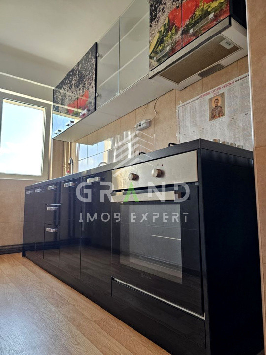 2 CAMERE DECOMANDATE | BALCON ÎNCHIS | BECI | CLĂBUCET/MĂNĂȘTUR