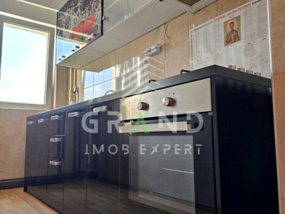 2 CAMERE DECOMANDATE | BALCON ÎNCHIS | BECI | CLĂBUCET/MĂNĂȘTUR