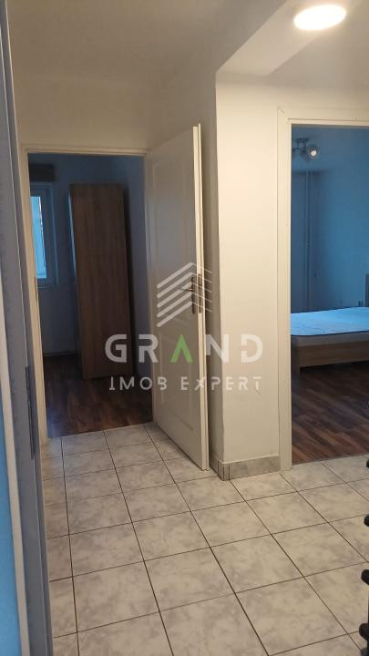 3 camere decomandate | Etaj 1/4 | Centrală proprie | Primăverii/Pritax/Mănăstur