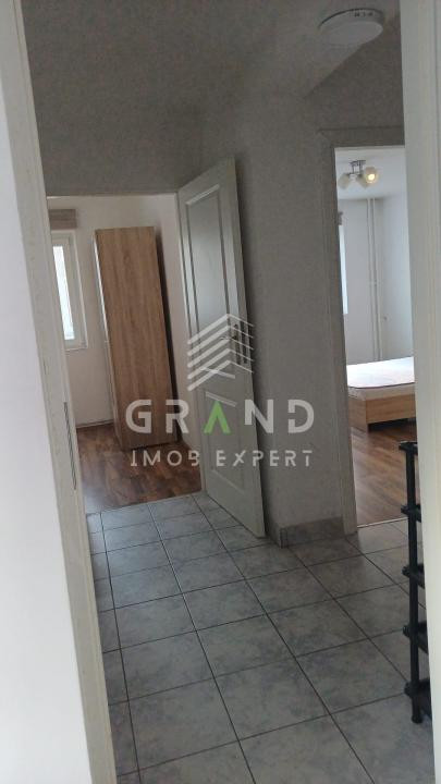 3 camere decomandate | Etaj 1/4 | Centrală proprie | Primăverii/Pritax/Mănăstur