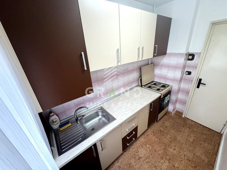 3 CAMERE | BALCON | ETAJ INTERMEDIAR | MĂNĂȘTUR – ZONA PARANG