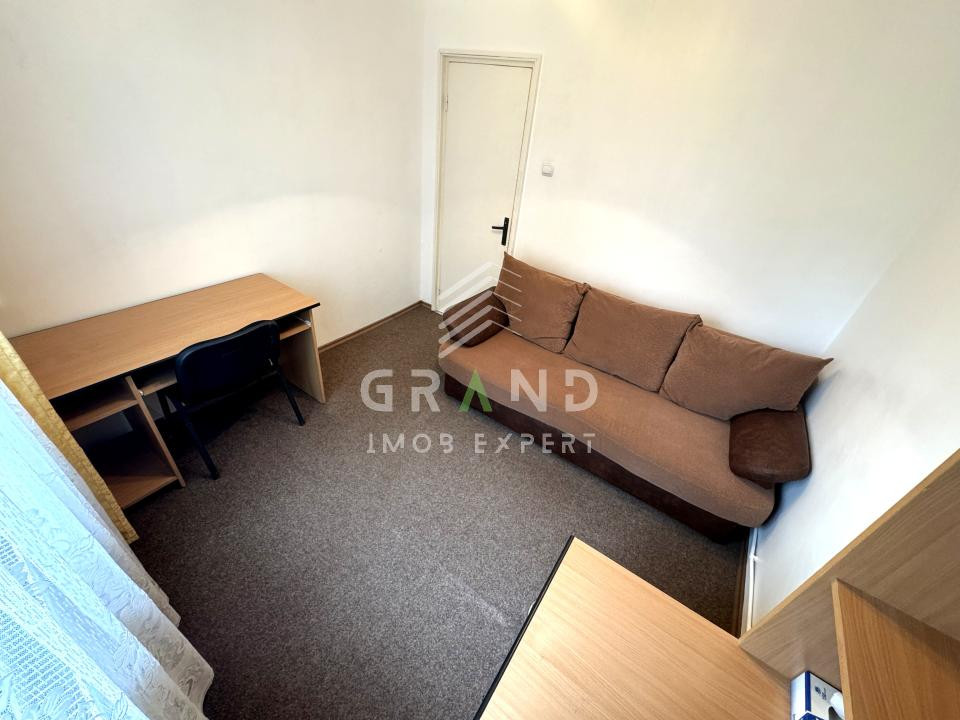 3 CAMERE | BALCON | ETAJ INTERMEDIAR | MĂNĂȘTUR – ZONA PARANG