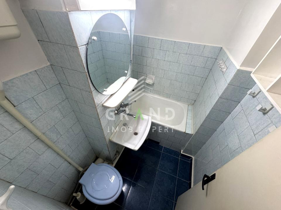 3 CAMERE | BALCON | ETAJ INTERMEDIAR | MĂNĂȘTUR – ZONA PARANG