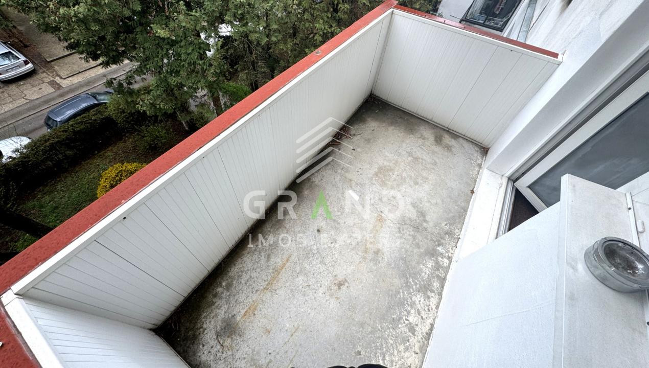 3 CAMERE | BALCON | ETAJ INTERMEDIAR | MĂNĂȘTUR – ZONA PARANG