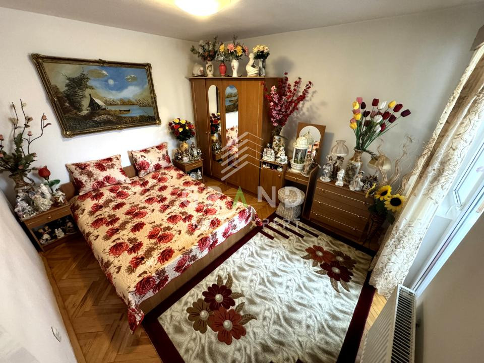 3 camere decomandate | 2 Balcoane | Etaj 1 | Mănăștur/Mehedinți