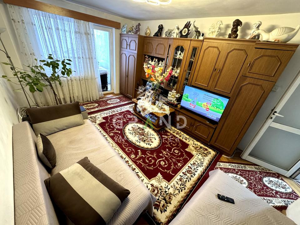 3 camere decomandate | 2 Balcoane | Etaj 1 | Mănăștur/Mehedinți