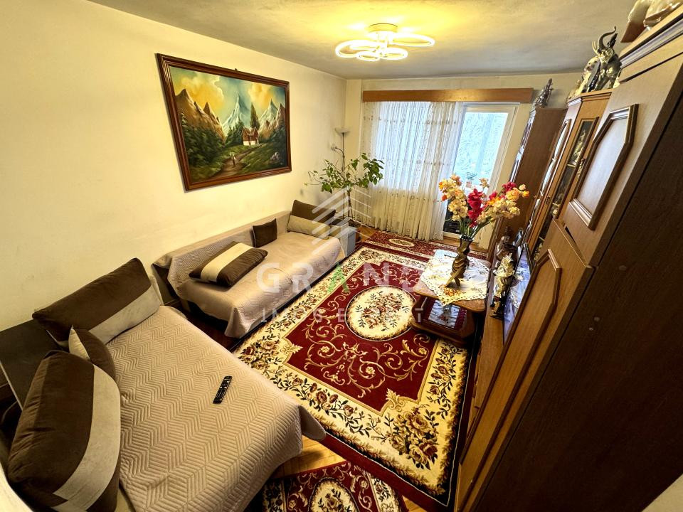 3 camere decomandate | 2 Balcoane | Etaj 1 | Mănăștur/Mehedinți