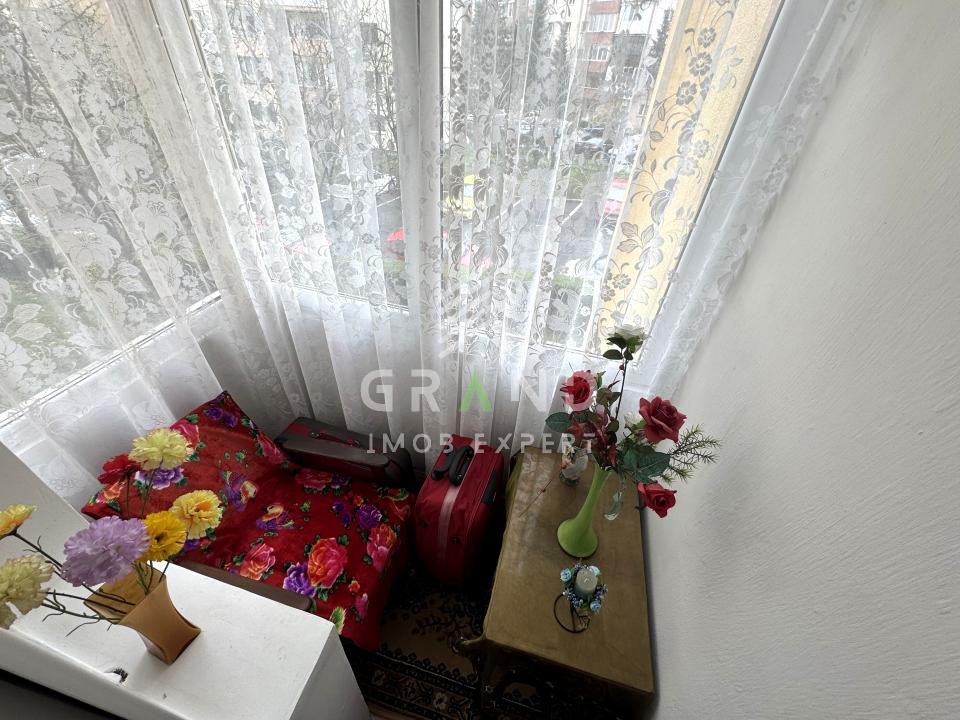 3 camere decomandate | 2 Balcoane | Etaj 1 | Mănăștur/Mehedinți