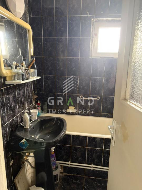 4 camere | 81 mp | 2 băi | balcon | boxă | Etaj 3 | Mănăștur–Str.Gr Alexandrescu