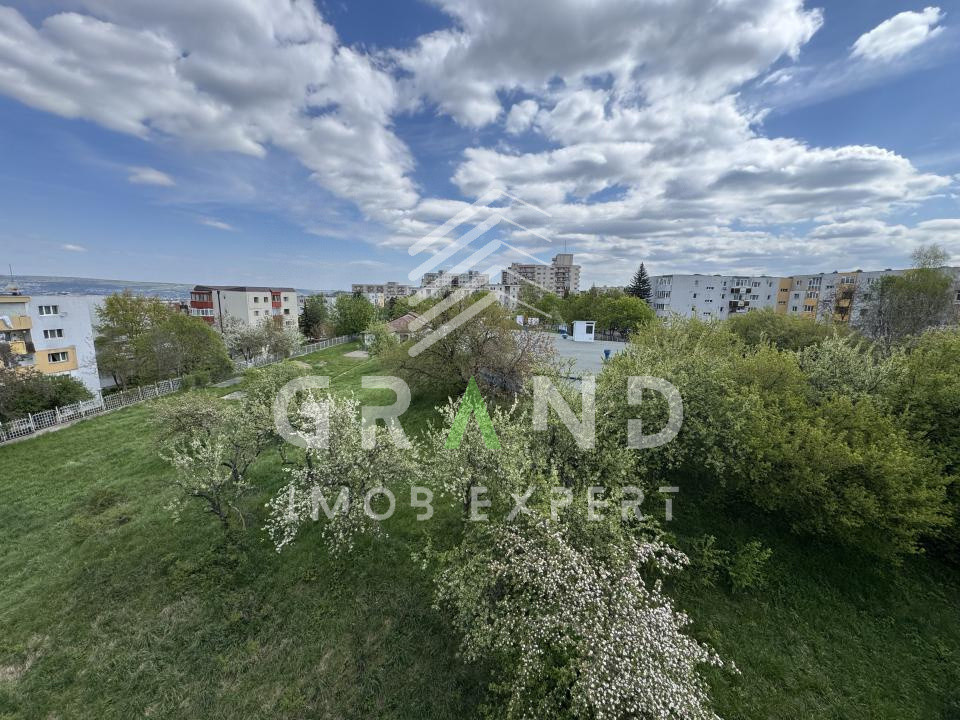 2 camere | Balcon | Etaj 3/4 | Orientare Est | Zorilor – UMF 