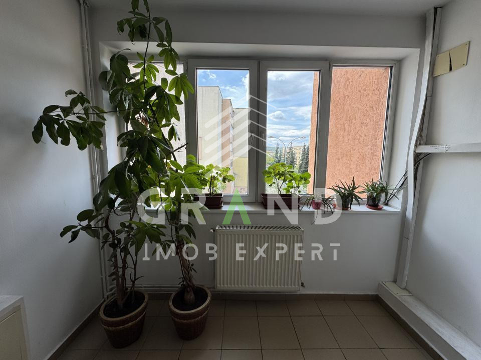 2 camere | Balcon | Etaj 3/4 | Orientare Est | Zorilor – UMF 