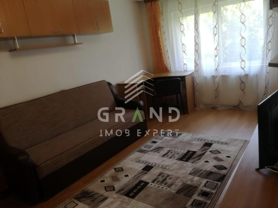 Garsonieră | Mănăștur/Almașului | 28mp | Centrală proprie/Disponibilă din 1 Mai