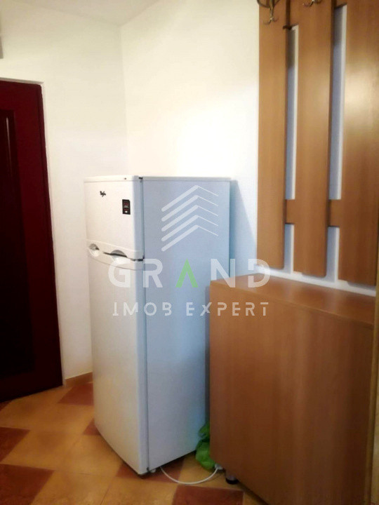 Garsonieră | Mănăștur/Almașului | 28mp | Centrală proprie/Disponibilă din 1 Mai