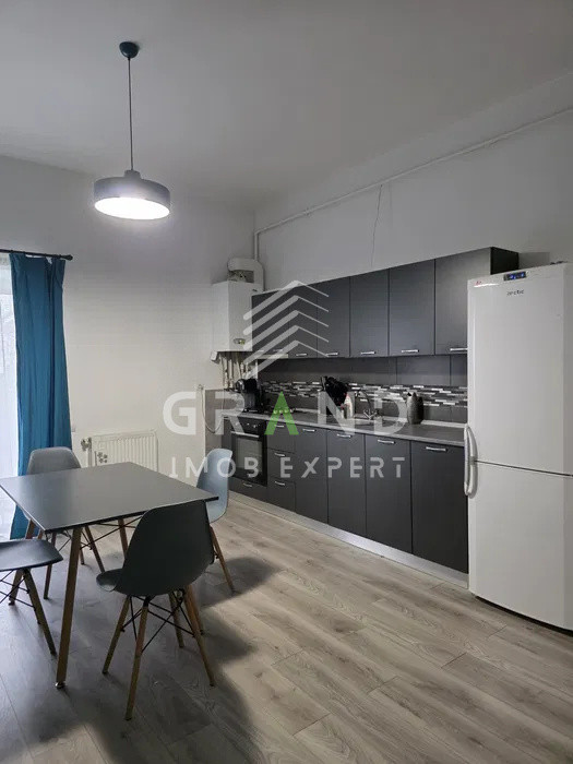 2 Camere Semidecomandate | Terasa Generoasa | Parcare | Iris/Oasului