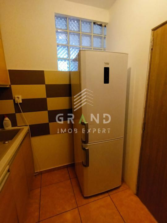 Apartament 3 Camere | Semidecomandat | 85 MP | Semicentral/Strada Traian