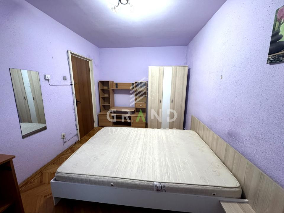 3 camere decomandate | 72 mp | Balcon | Etaj 1 | Manastur | Aleea Vidraru